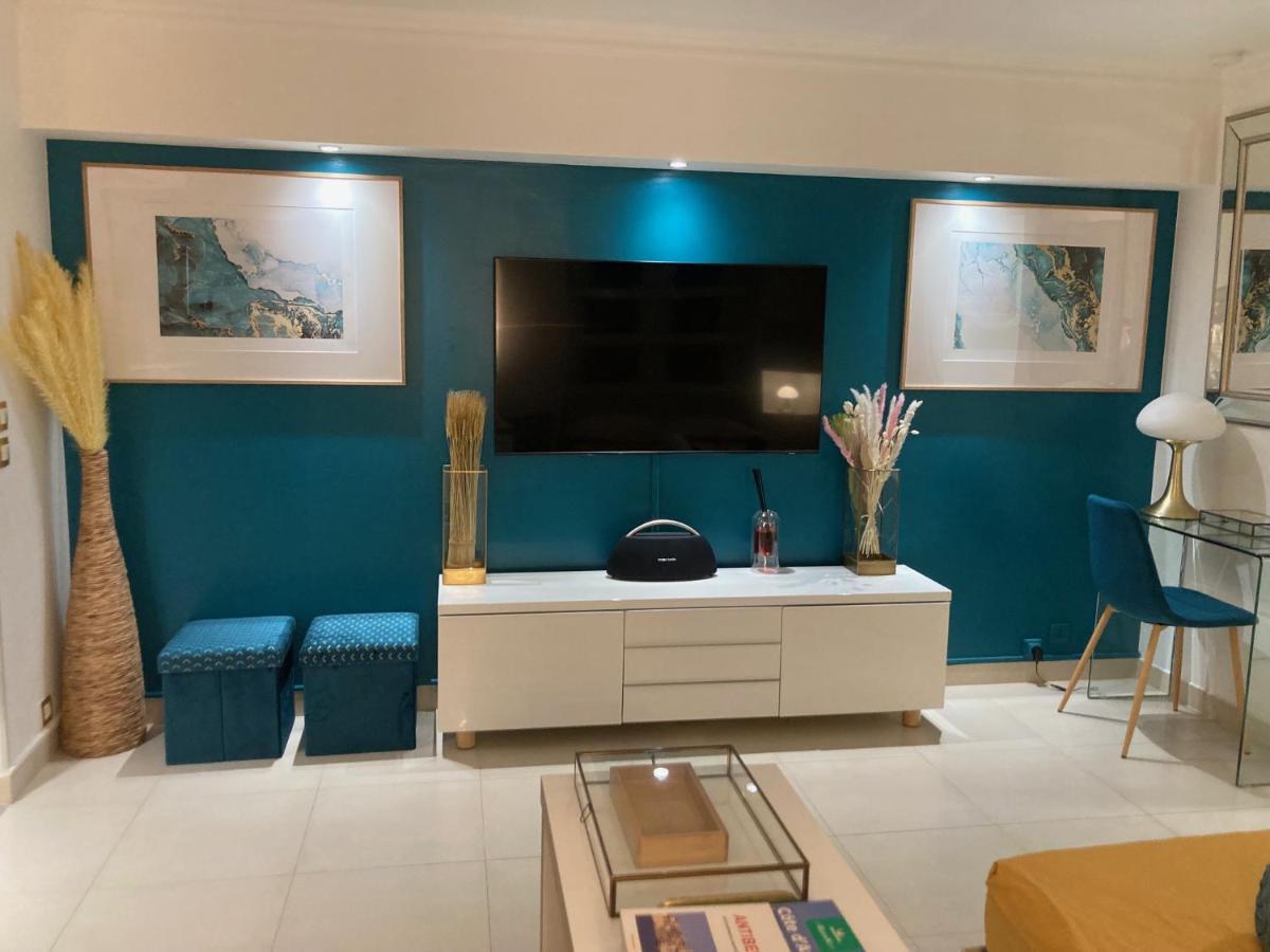 Appartement De Standing Le Velvet Bay Climatise En Bord De Mer Antibes Exterior photo